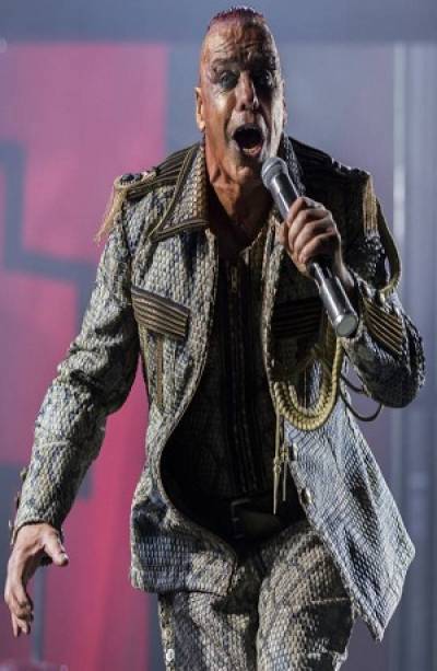 Till Lindemann, vocalista de Rammstein, fue hospitalizado pero dio negativo a coronavirus