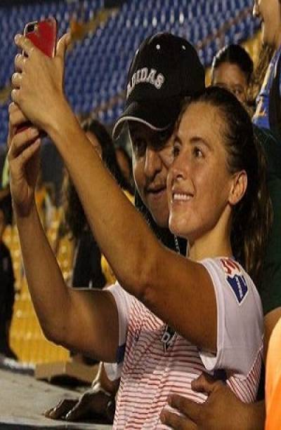 Tigres vetó de por vida a aficionado que abusó de una futbolista del Houston Dash