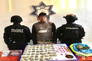 Denuncia anónima permite captura de vendedor de droga en Puebla