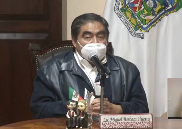 Grave que el CCE Puebla tenga información personal de vacunados: Barbosa