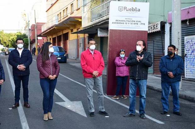 Ayuntamiento de Puebla entrega las calles 13 y 15 Oriente-Poniente con nuevo pavimento