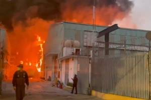 VIDEO: Se incendia fábrica de bicicletas en la alcaldía Azcapotzalco, Ciudad de México
