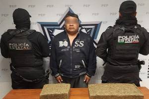 Hombre con paquetes de marihuana es detenido en Puebla