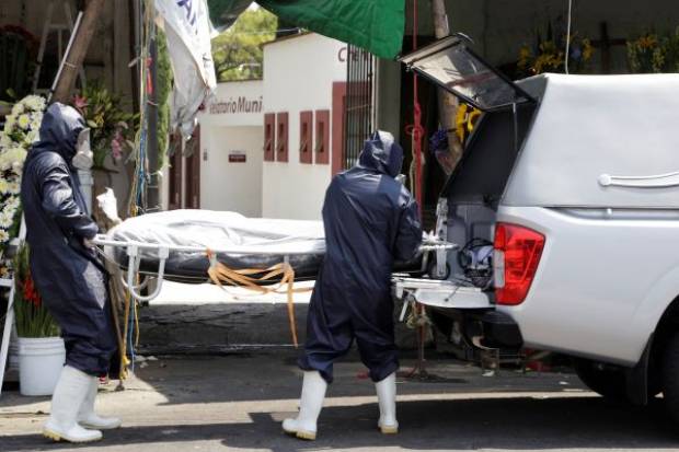 Puebla llega a 800 muertos por COVID; hubo 15 contagios por hora