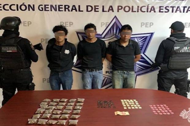 Trío de vendedores de droga es capturado con 150 dosis en La Popular