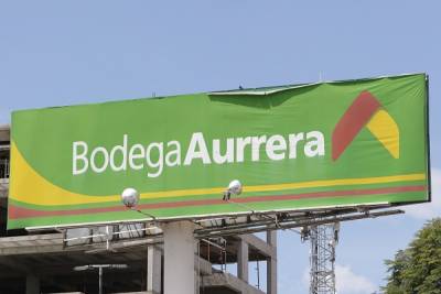 Roban equipos celulares de Bodega Aurrerá de la CAPU