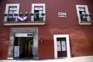 Hackean cuenta de la CDH Puebla en Facebook