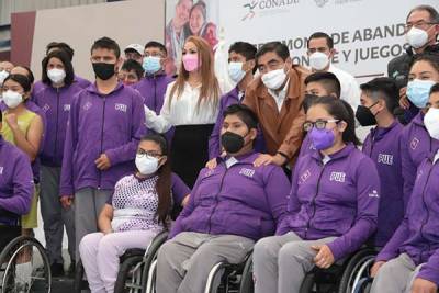 Puebla reconoce a paratletas, son unos triunfadores de vida: Barbosa Huerta
