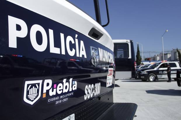 A policía municipal de Puebla &quot;se le fue&quot; un disparo y resultó herido