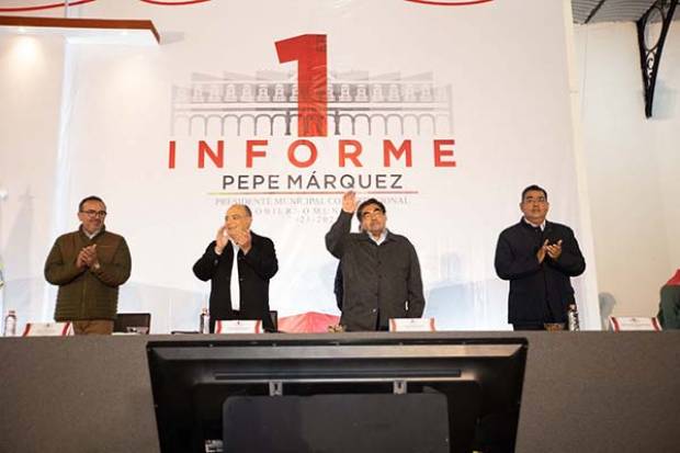 Alcalde de Zacatlán, José Luis Márquez, rindió su primer informe de gobierno