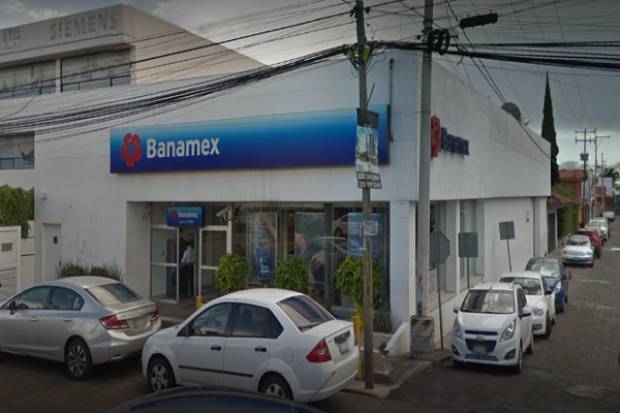 Ladrón atracó sucursal Banamex de Calzada Zavaleta
