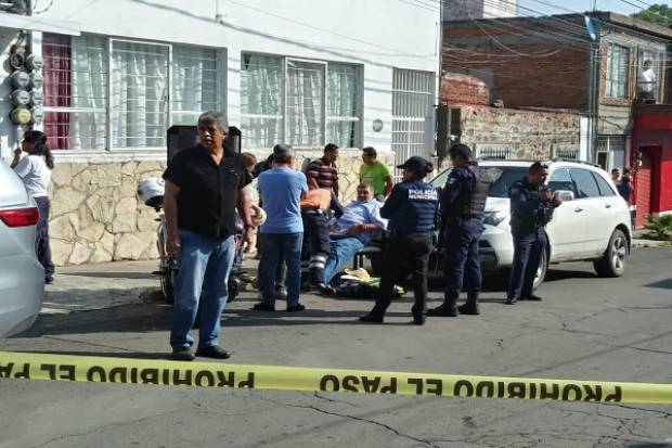 Balean a hombre en calles de la colonia Bella Vista en Puebla; sospecha de su ex esposa