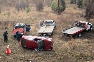 Volcadura de un vehículo deja una persona sin vida en la autopista México-Puebla