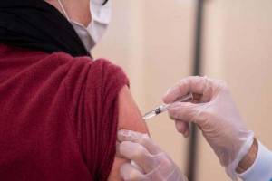 ¿Dará inmunidad duradera? Todo lo que debes saber sobre la vacuna de Pfizer y BioNtech