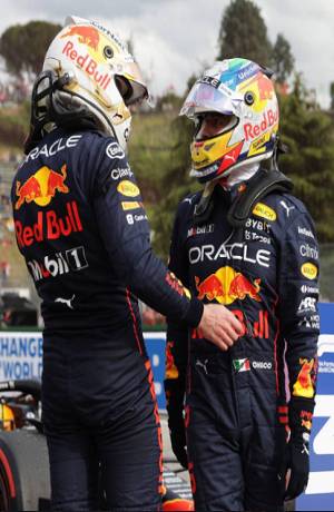 Verstappen y «Checo» Pérez hace el 1-2 en el Gran Premio de Imola