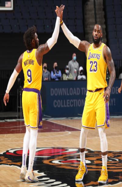 NBA: Lakers vencen 94-82 a Grizzlies con gran actuación de Davis y LeBron