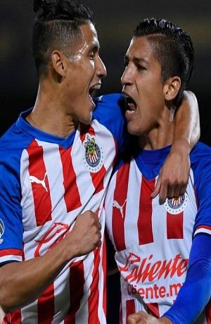Chivas derrotó 4-3 al América y va por la Copa por México