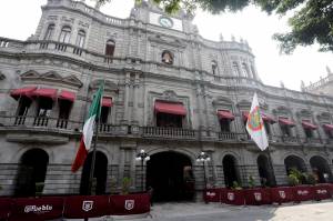 7 muertos y 116 positivos de COVID entre trabajadores del ayuntamiento de Puebla