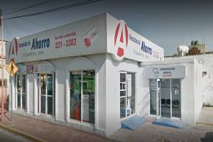 Maleantes atracaron Farmacia del Ahorro en San Pedro Cholula