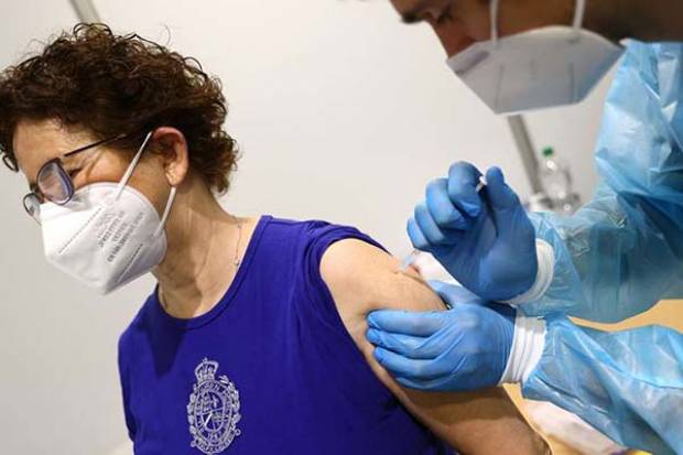 Alemania reporta 31 casos de trastornos sanguíneos en vacunados con AstraZeneca