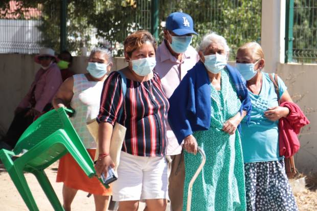 No han registrado efectos nocivos por vacuna de Astra Zeneca en Puebla