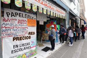 Regreso a clases virtual aumentó 40% ventas de papelerías en Puebla