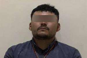 Era repartidor... pero de drogas; es capturado en Periplaza Puebla