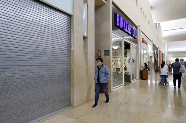Siguen sin poder abrir 580 locales en centros comerciales de Puebla