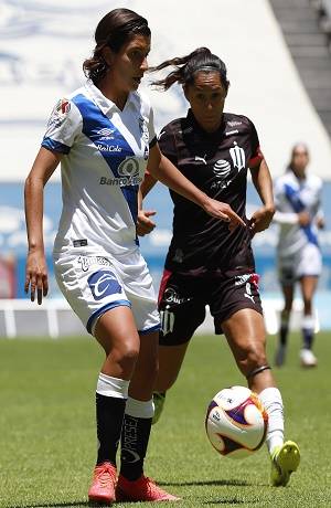 Puebla Femenil cayó 3-2 ante Rayadas en el Cuauhtémoc