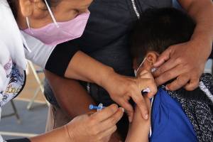Puebla en el lugar 25 de casos COVID, funcionó uso de cubreboca: Salud