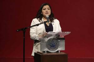 Claudia Rivera pacta aumento salarial del 4.6% para los trabajadores del ayuntamiento de Puebla
