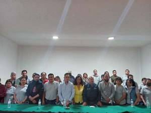 Escala conflicto en Uriarte Talavera; trabajadores amenazan con huelga