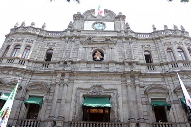 Ayuntamiento de Puebla resguarda parque vehicular por veda electoral