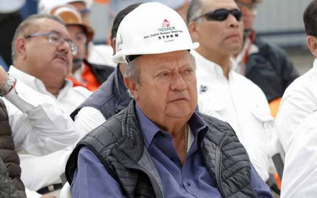 Romero Deschamps renuncia al sindicato de Pemex tras 26 años en el poder
