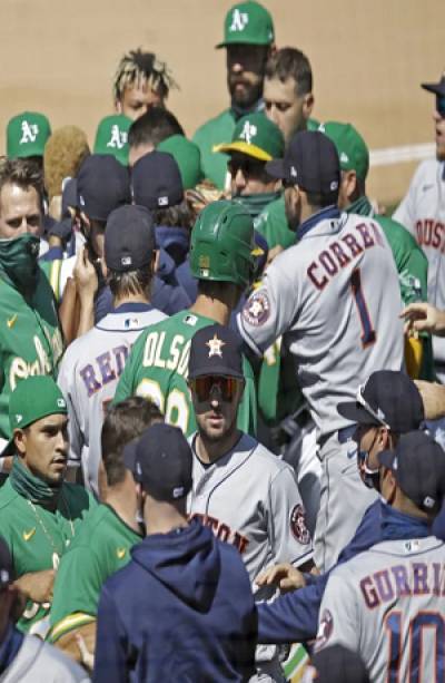Pitcher mexicano de los Astros de Houston provocó pelea en Grandes Ligas