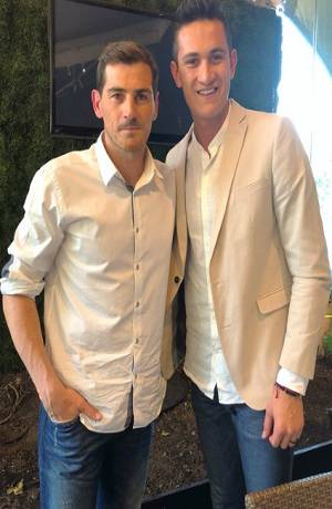 Íker Casillas felicitó a Raúl Gudiño por su cumpleaños