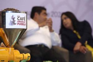Miguel Barbosa anuncia inversión de 200 mdp para el café de Puebla