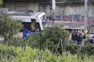 Chocan trenes en España: un muerto y 9 heridos