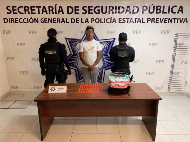 Vendedor de drogas por redes sociales es detenido en Periplaza Puebla