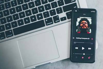 Apple Music tendrá audio sin pérdidas y sonido espacial gratis para sus usuarios