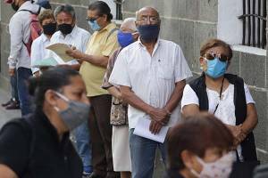 Adultos mayores de Puebla, principales afectados por crisis sanitaria por COVID-19