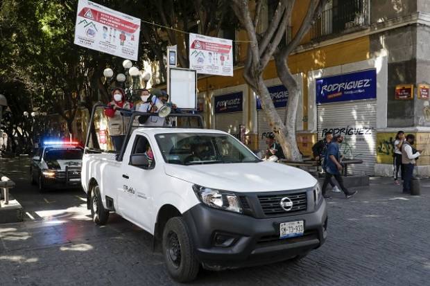 Ayuntamiento de Puebla realiza operativo para evitar instalación de vendedores en el CH