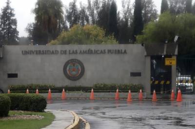 IP y Consorcio Universitario critican intervención en UDLAP; Barbosa: se aplica la ley
