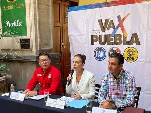 PAN, PRI y PRD cierran filas con diputados federales de Puebla contra AMLO