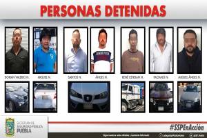 Detienen a siete personas en posesión de vehículos robados en Puebla