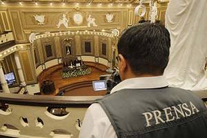 Diputada de Morena propone sanciones más duras para agresores de periodistas