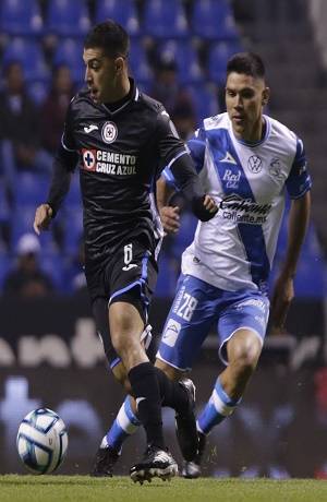 Club Puebla suma su segunda derrota al hilo; cae 1-3 ante Cruz Azul