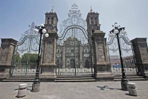 Cuatro monumentos históricos y arqueológicos de Puebla con leves daños por el sismo: Federación