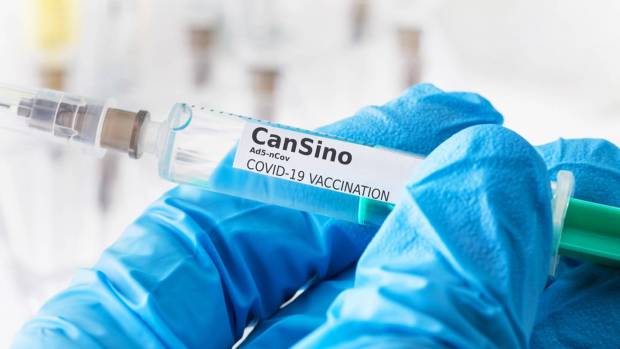Vacuna CanSino en dosis bajas sería segura para niños mayores de 6 años