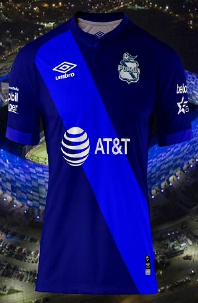 Club Puebla se mudaría a Umbro para la próxima temporada